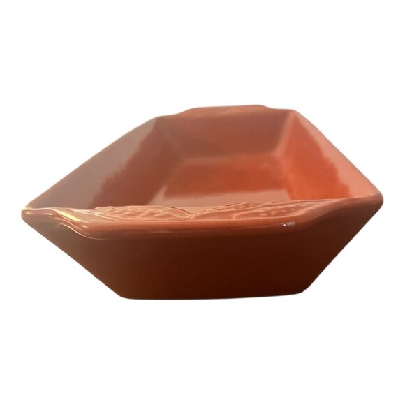 Pfaltzgraff Embossed Bread Basket Nutmeg 17.5" X 6.5" X 2.5" Durable Stoneware - Picture 8 of 9